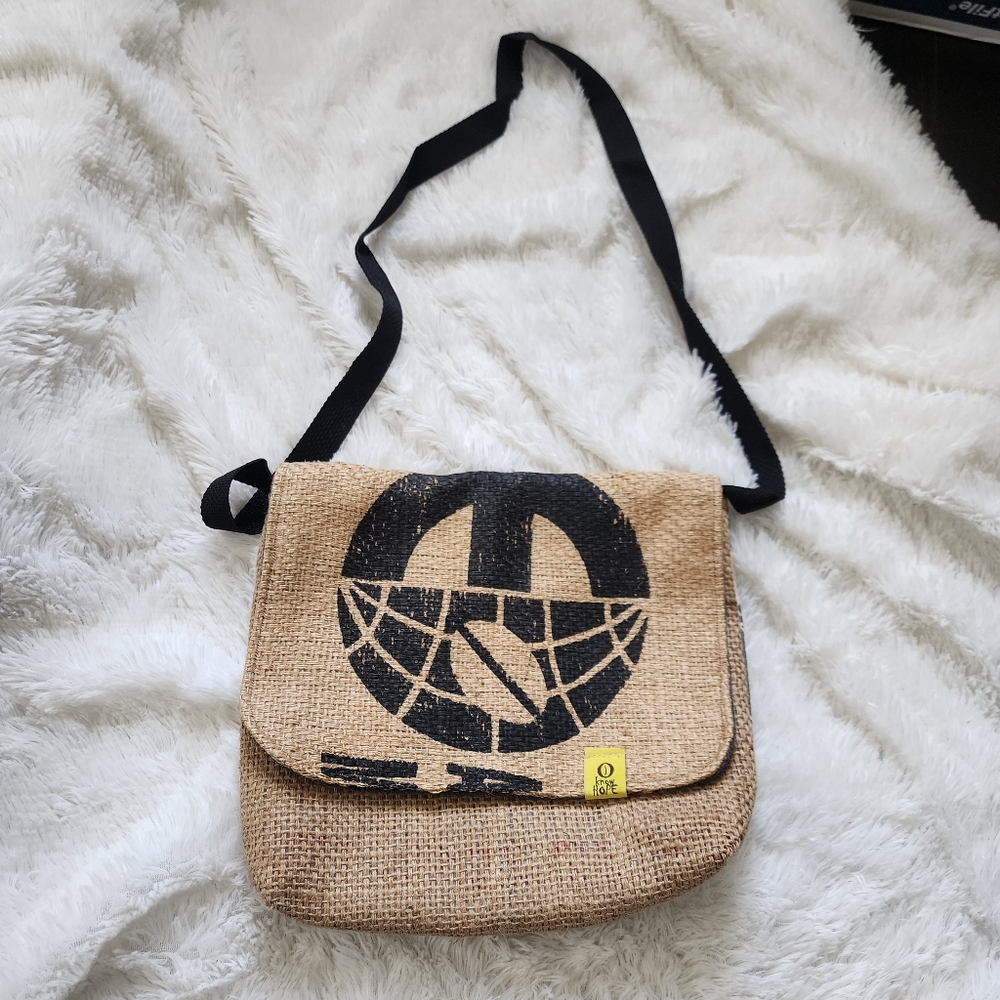 I Know Hope brand burlap patterned fold over crossbody bag